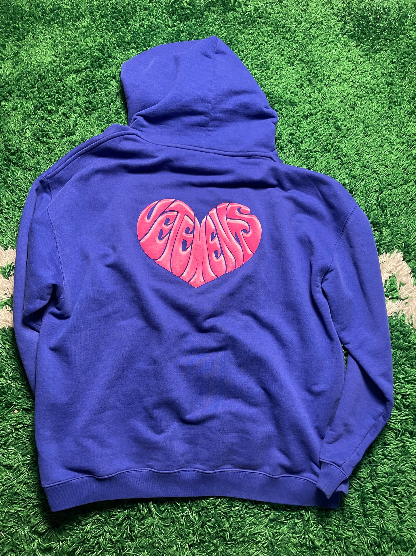Vetements Dolphins Heart Hoodie