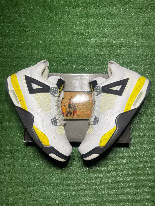 Jordan Retro 4 ‘Tour Yellow’