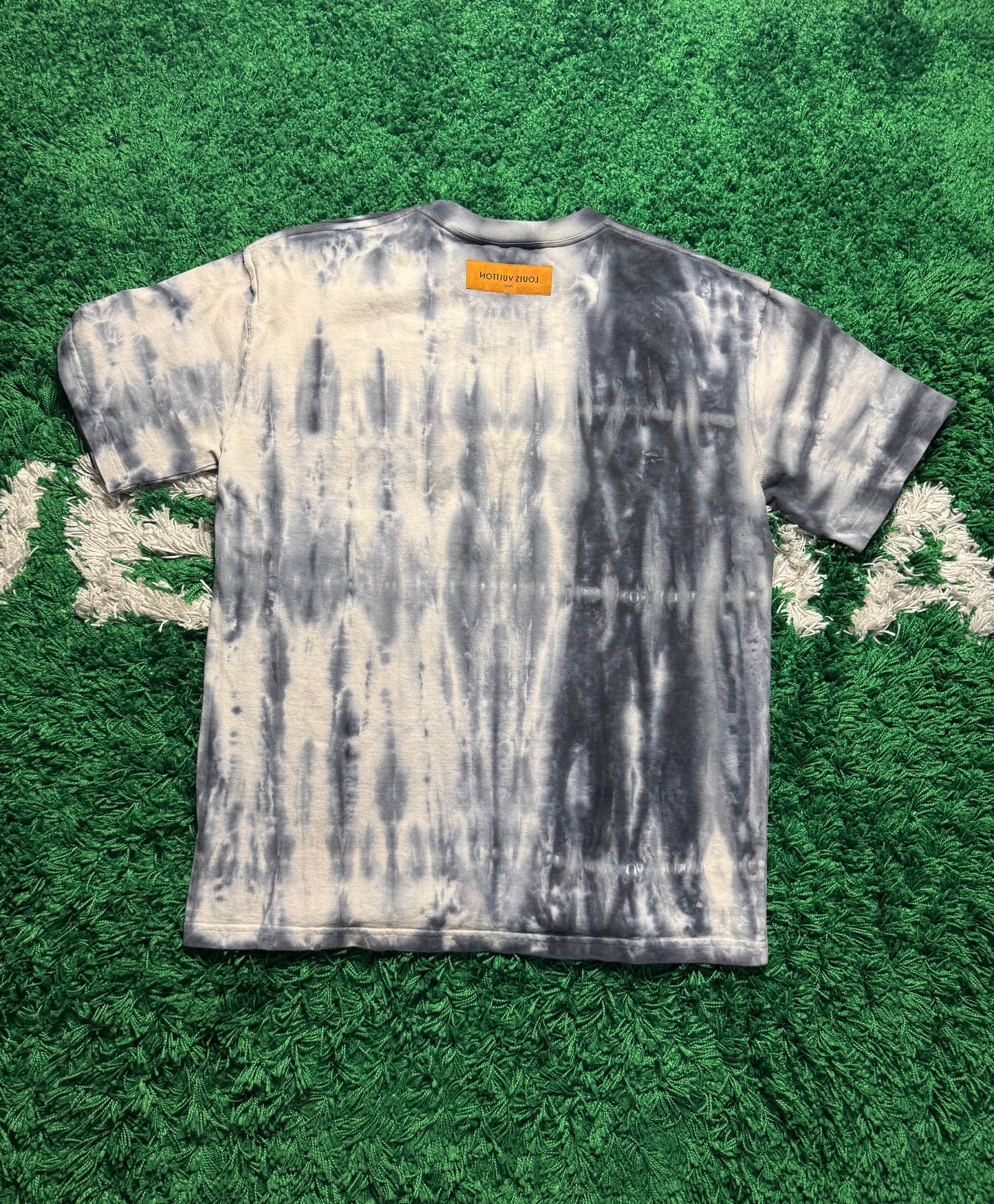 Camiseta teñida con efecto tie dye de Louis Vuitton